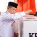 Gubernur Al Haris Gunakan Hak Pilihnya Di TPS 32 Rawasari