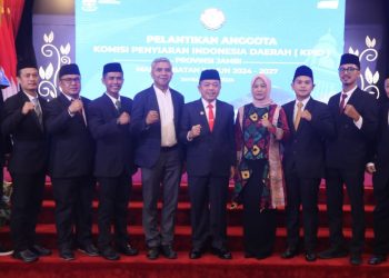 Lantik 7 Anggota Komisioner KPID Provinsi Jambi, Al Haris Harap Kinerja Yang Bagus Dan Berikan Dampak Positif