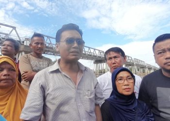 Datang Temui Aksi Massa Tembesi, Komisi III DPRD Prov Jambi Langsung Komunikasi Ke Pemprov Jambi