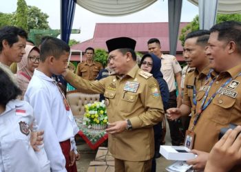 Dumisake Pendidikan, Al Haris Bantu Biaya SPP Ribuan Siswa Tak Mampu Di Sekolah Swasta