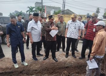 Perbaiki Jalan Rusak, Wali Kota Jambi Tinjau Langsung Proyek Infrastruktur Prioritas