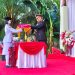 Dipimpin Wakapolres Batang Hari, Penurunan Bendera Merah Putih Desa Muaro Singoan Hening Dan Khidmat