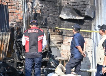 Gerak Cepat Wali Kota Jambi Maulana Pastikan Penanganan Kebakaran di Solok Sipin