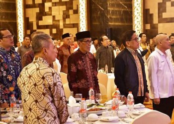 Bakhtiar Hadiri Pelantikan Pengurus KADIN Provinsi Jambi