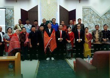Fadhil Arief Silaturahmi Dengan Masyarakat Gereja HKBP Muara Tembesi