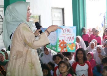 Zulva Fadhil Road Show Sosialisasi Program 13 Tahun Wajib Belajar Serta 1 Tahun Pra Sekolah