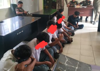 Tim Opsdal Trantibum Satpol PP Batang Hari Amankan Belasan Pelajar Bolos Sekolah