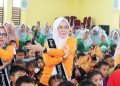 Di Pemayung, Bunda PAUD Zulva Fadhil Disambut Antusias Masyarakat