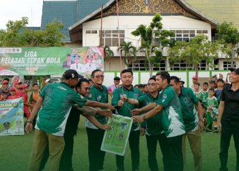 Bupati Batang Hari Buka Turnamen Sepak Bola Pelajar