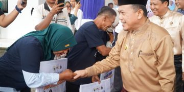 HUT ke-26 Muaro Jambi, Puluhan Warga Dapat Kado Bedah Rumah Dari Al Haris Senilai Rp. 1,2 Miliar