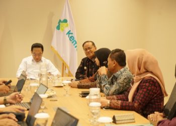 Maulana Paparkan Capaian UHC 99,91 Persen di Hadapan Benjamin Paulus Octavianus