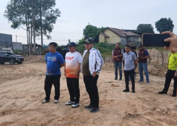 Maulana Targetkan Banjir di Kota Baru Berkurang Mulai Musim Hujan Tahun Depan